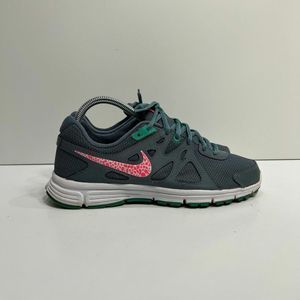 Nike Womens Revolution 2 554900-409 Gray Lace Up Low Top Running Shoes Size 8.5